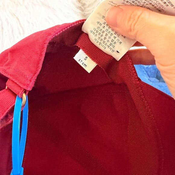 Gucci Red Cotton Baseball Cap with Interior Label